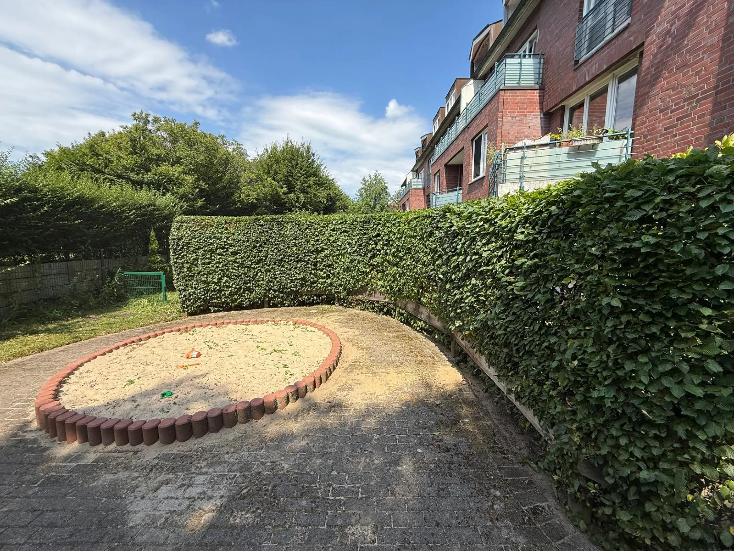 Strauch- und Formgehölzschnitt Hamburg